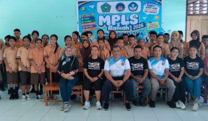 Rangkaian kegiatan Masa Pengenalan Lingkungan Sekolah (MPLS) di SMP Negeri 4 Mala, Kecamatan Tabukan Utara, Kabupaten Kepulauan Sangihe