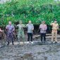 Bupati Kabupaten Kepulauan Sangihe Michael Thungari Memimpin Langsung Aski Penanaman Pohon Mangrove di Teluk Talengen