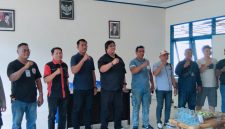Persatuan Solidaritas Wartawan Sangihe bersama Anggota Polri Polres Sangihe dan Oknum Kepala Bea Cukai Tahuna