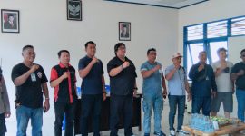 Persatuan Solidaritas Wartawan Sangihe bersama Anggota Polri Polres Sangihe dan Oknum Kepala Bea Cukai Tahuna