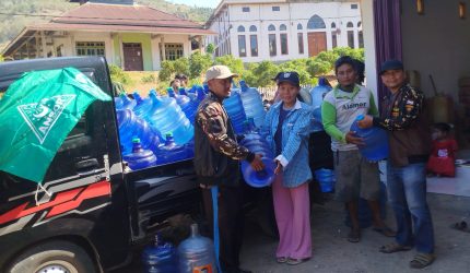 Kepedulian terhadap masyarakat yang terdampak kekeringan kembali ditunjukkan Nahdlatul Ulama (NU) bersama Gerakan Pemuda Ansor (GP Ansor) Kabupaten Bolaang Mongondow Utara (Boltara).