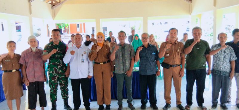Pj Kapitalaung Kampung Bahu, besama Kapitalaung Purna Tugas, Camat Tabukan Utara Ketua MTK, Mewakili Bhabinkamtibmas, Toko Agama, dan Toko Masyarakat