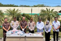 Kapolres Boltara AKBP Andika Fitransyah bersama Kejari Boltara Agus Tri Hartono dan didampingi oleh Wakapolres Boltara, Plh Kasie Pidum, Kasat Reskrim Polres Boltara dan Sangadi