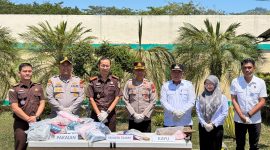 Kapolres Boltara AKBP Andika Fitransyah bersama Kejari Boltara Agus Tri Hartono dan didampingi oleh Wakapolres Boltara, Plh Kasie Pidum, Kasat Reskrim Polres Boltara dan Sangadi