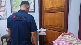 Awak media melihat secara langsung segel dalam pengawasan oleh KPK RI di OPD Dikbud Boltara