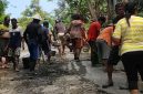 Gotong Royong Masyarakat Kecamatan Manganitu Selatan