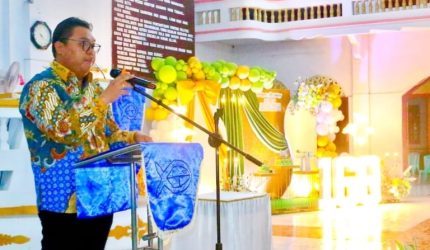 Di tengah kondisi cuaca ekstrem, kekeringan, serta kebakaran hutan dan lahan (Karhutla) yang melanda kawasan Gunung Awu, Wakil Bupati Kepulauan Sangihe, Tendris Bulahari, mengajak seluruh elemen masyarakat untuk memperkuat solidaritas dan bersama-sama menjaga keselamatan daerah.