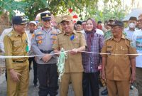 Bupati Bolmong Yusra Alhabsyi di dampingi Ketua TP-PKK Kabupaten Bolaang Mongondow, Ny. Kalsum Alhabsyi-Alhabsyi dan Forkopimda meresmikan destinasi wisata mariri baru