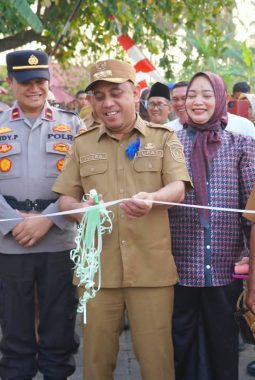 Resmikan Destinasi Wisata Mariri Baru, Bupati Yusra Dorong Ekonomi Desa