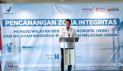 Mewakili Bupati Kepulauan Sangihe, Asisten Administrasi Umum (Asisten III) Sekretariat Daerah, Dr. Jopi Thungari, M.Kes., menghadiri pencanangan Zona Integritas menuju Wilayah Bebas dari Korupsi (WBK) dan Wilayah Birokrasi Bersih dan Melayani (WBBM) yang diselenggarakan Balai Pengawas Obat dan Makanan (BPOM) Kabupaten Kepulauan Sangihe