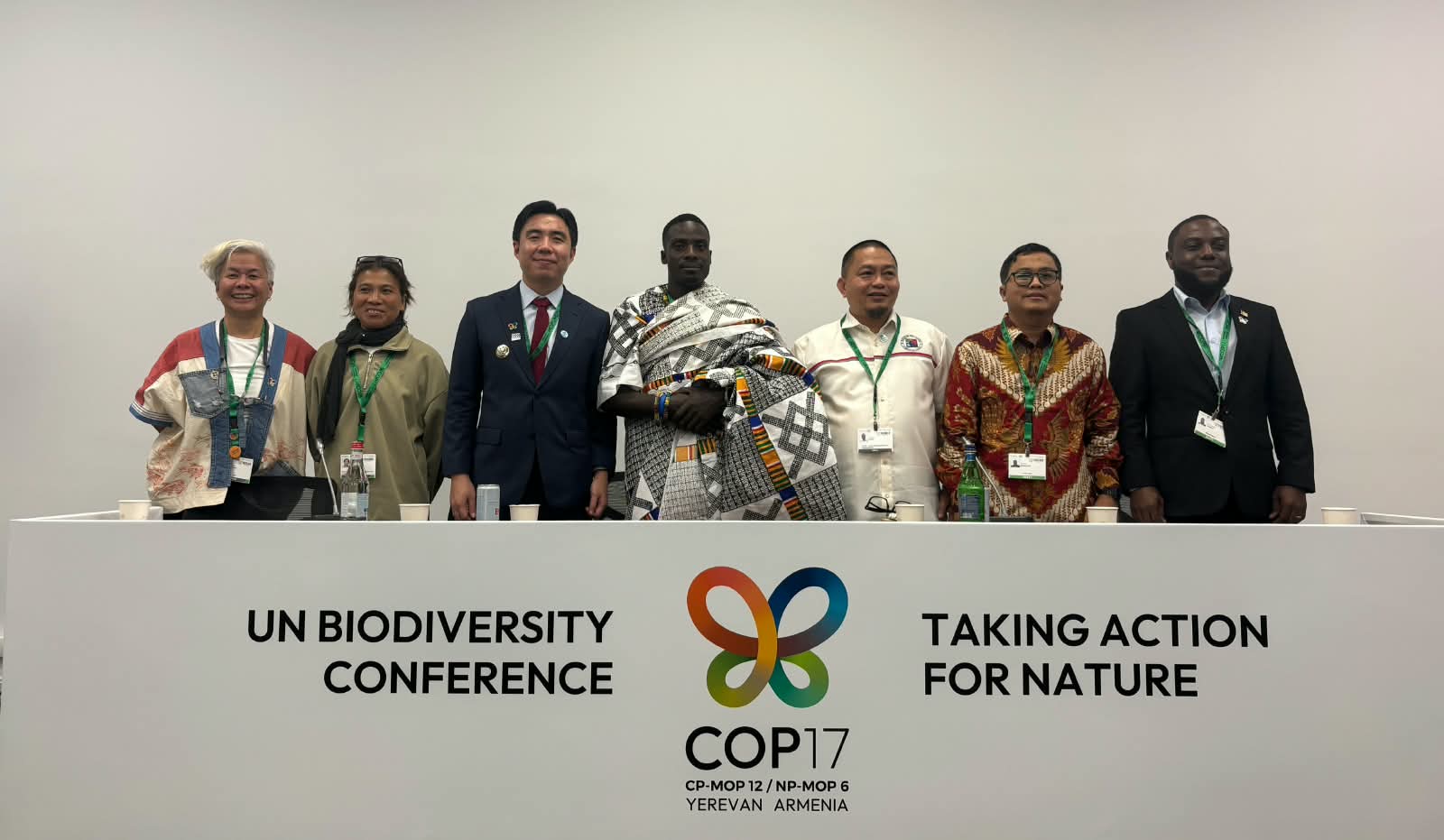 Bupati Kepulauan Sangihe, Michael Thungari, S.E., M.M., membawa aspirasi masyarakat kepulauan ke panggung internasional dengan tampil sebagai pembicara dalam United Nations Biodiversity Conference (CBD COP17) yang berlangsung di Yerevan, Armenia, pada 19–30 Oktober 2026.