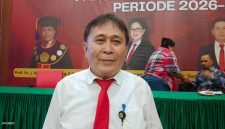 Dekan Fakultas Hukum Universitas Sam Ratulangi (Unsrat) Manado, Prof. Dr. J. Ronald Mawuntu